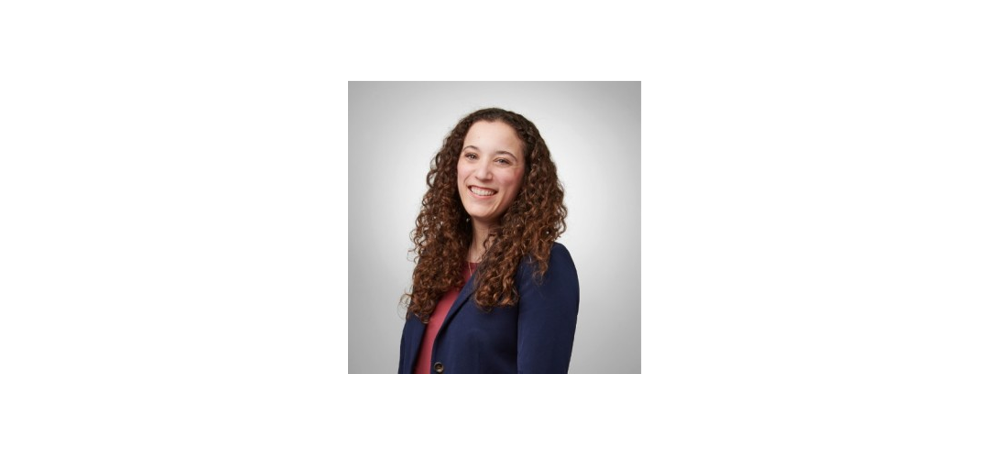 Photo of Caroline Rufo, Ph.D. ’11, Senior Accountant Executive, MacDougall, who will guide alumni on how to effectively navigate their network and build new connections in person and virtually through an event at Assumption University.