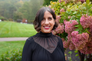 Portrait Picture of Karen Mirabile