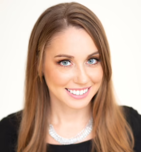 Portrait Picture of Colleen Yorlets