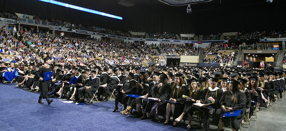 Commencement Speaker Robert Lewis: “Influence others to greatness and lead with your soul”