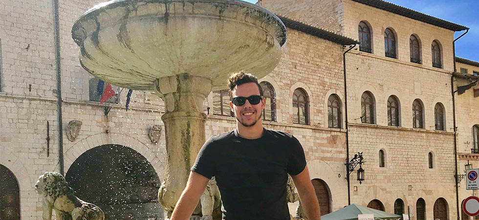 Travel Tuesday: Jordan Mello '20